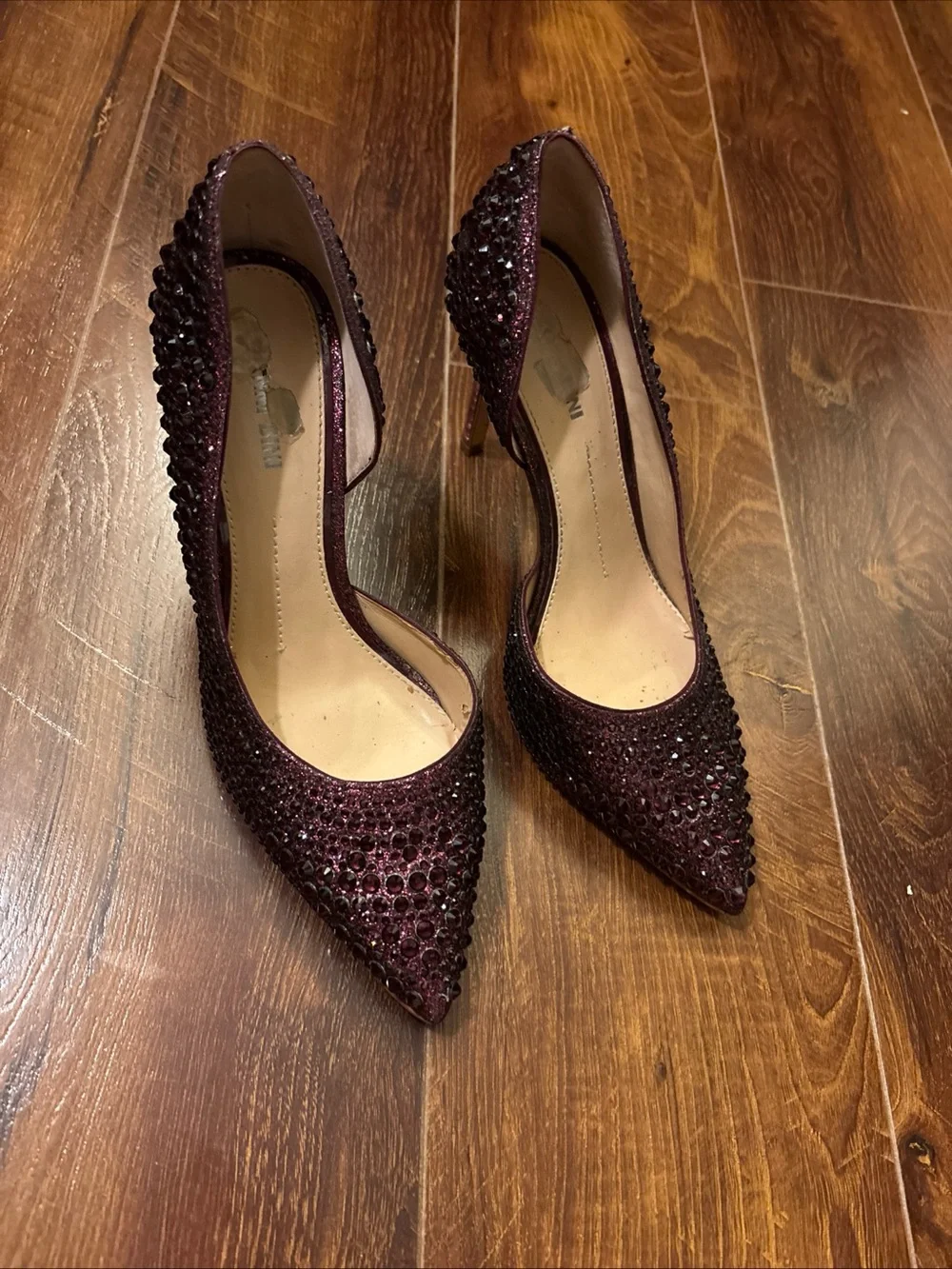 Gianni Bini Burgundy sparkly high heels with rhinestone embellishments